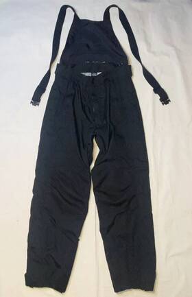 4416700494 Early Winters Mens Trail Snowmobile Pants Waterproof Insulated Nylon Black Snow Bibs. R0081