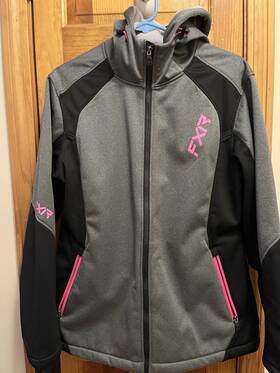 Fxr 841921804335 Pulse 23 Womens Softshell Jacket Gray Heather/raspberry Lg