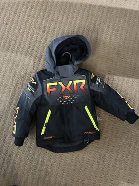 230402-1026-02 Fxr Racing Childs Black/charcoal/inferno Helium Jacket Kids 2