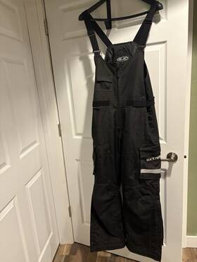 1214-1m Hjc Mens Snowmobile Bibs Med Black