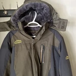 Outdoor Ski Jacket Supersport Coat Men Size Small Fleece Lined Parka Green. Fixed Price $28.66.