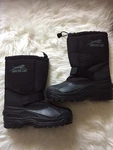 Arctic Cat Snow Boots Black Size 6 Youth. Fixed Price $85.99.