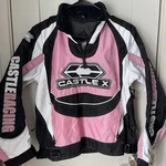 Castle Snowmobile Riding Jacket Ladies Pink 1/4 Zip Mesh Lining Winter. Fixed Price $65.00.