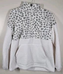 Discount Divas Boutique Fleece Jacket Large Women's Animal Print White & Gray. Fixed Price $15.99.