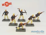 Britains Deetail Dsg * Wwii German Panzer Troops W/ Desert Pants Grey Metal Base. Fixed Price $40.00.
